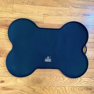 Silicone anti slip dog mat for bowls
